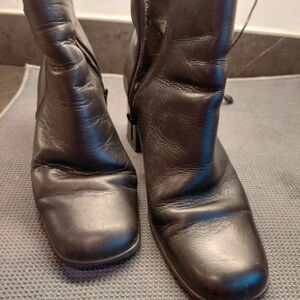 Black Ankle Boots for Women